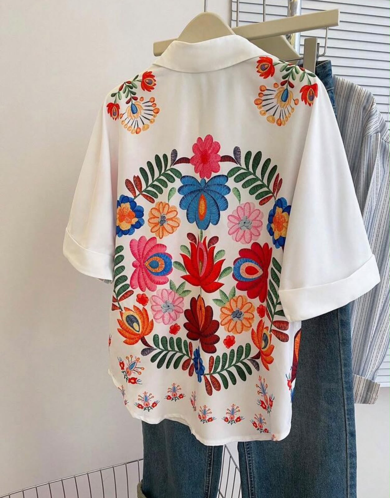 Embroidered Floral Shirt – DS03