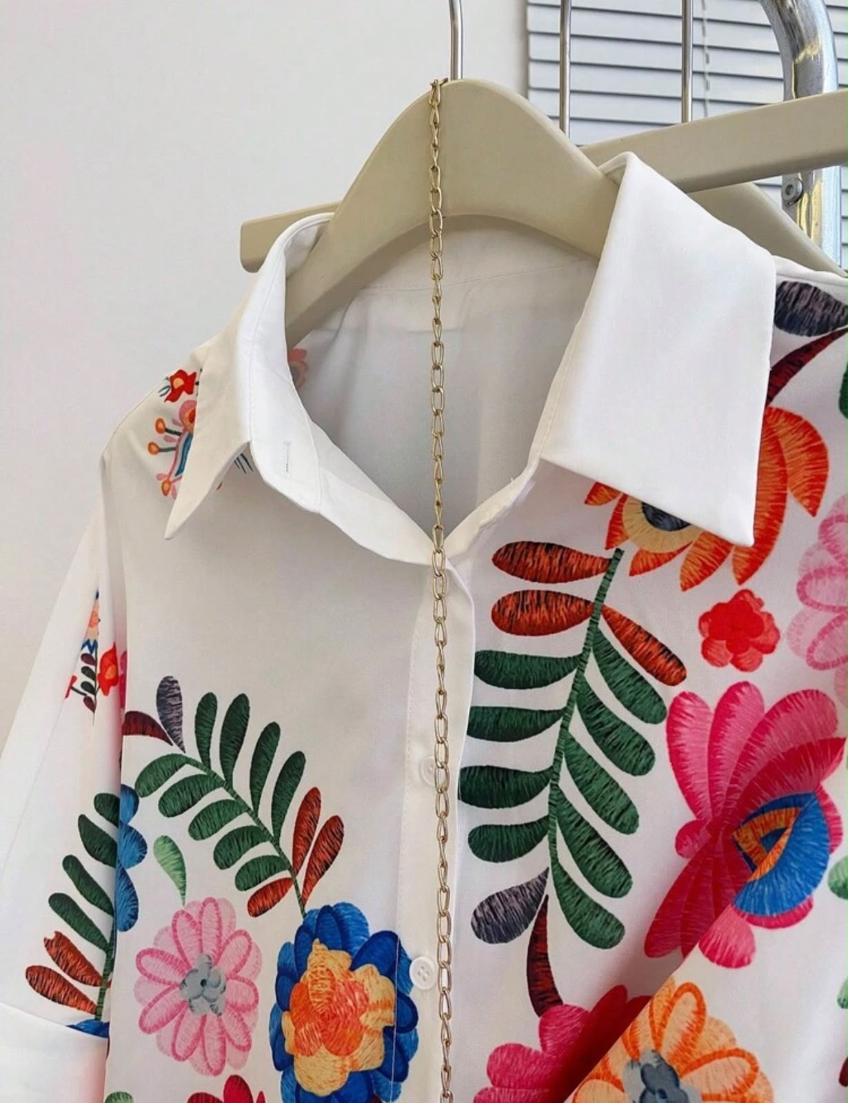 Embroidered Floral Shirt – DS03